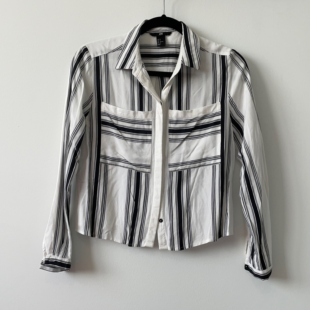 H&M button down shirt